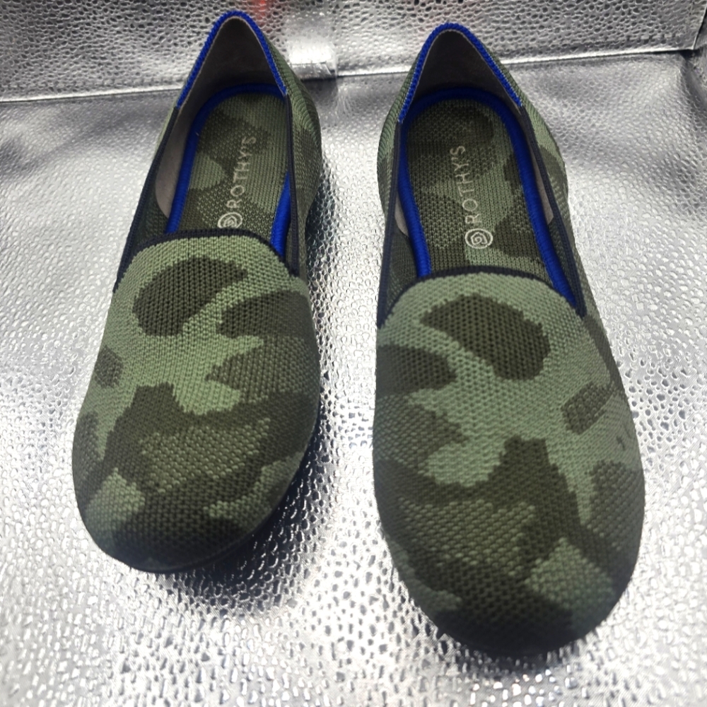 Rothy’s Camo Slide Shoes size 4 Girl